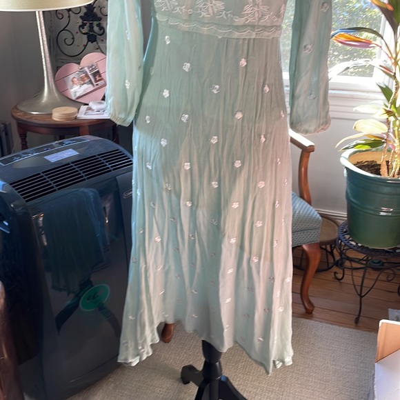 Gorgeous dress (bag D) - Picture 7 of 9